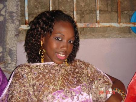 elle c niouma ma copine je l'adore 